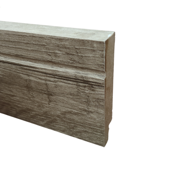 01 Barra - 2,10 Metros De Rodapé 05 Cm Carvalho Em Mdf