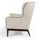 02 Poltronas Bege Com Base Madeira Maciça Meissa