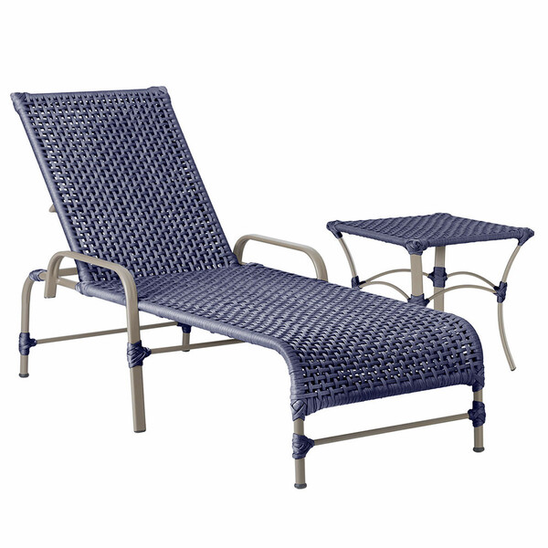 1 Espreguiçadeira Catar E 1 Mesa Garden Fendi E Corda Náutica