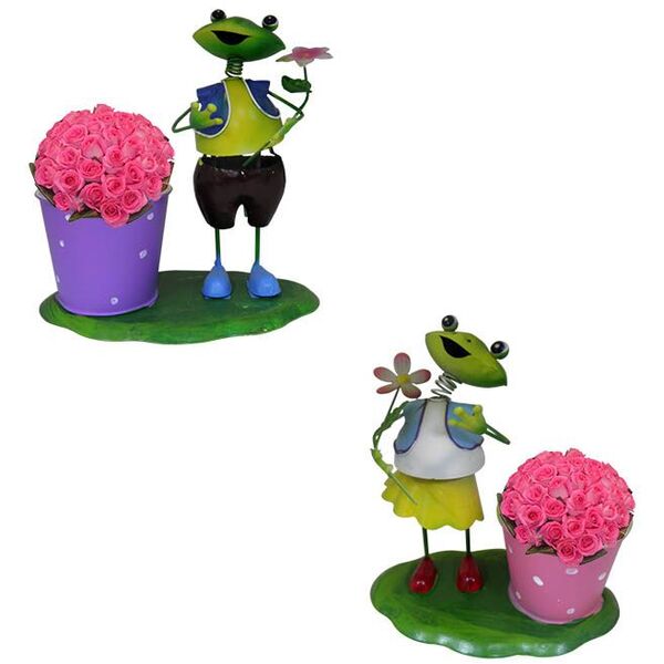 2 Bonecos Casal Ferro Sapo Com Balde De Flor Enfeite E Decora