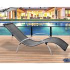 2 Espreguiçadeiras Ilha Do Mel Fibra Sintética Pret0 E Mesa C