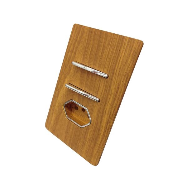 2 Interruptores Paralelos + Tomada Universal 2p+t 10a Com Pla