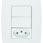 2 Interruptores Simples + Tomada 10a Linha Pérola Branca