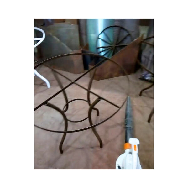 3 - Base De Ferro Para Tampo Com 110cm A 130cm