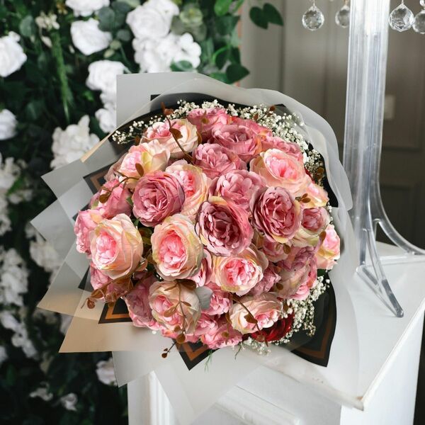 5 Rosas  Realistas Em Buquê Artificial Surpresa Romântica E D