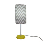 Abajur Cilíndrico Chevron Tons De Amarelo E Cinza