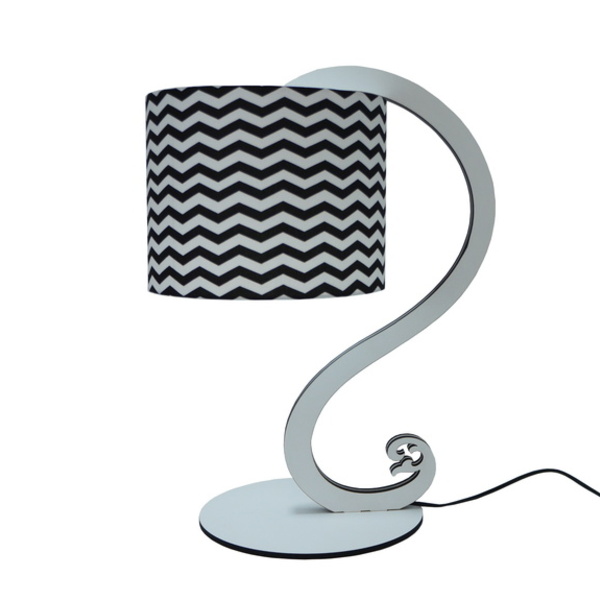 Abajur Curves Branco Com Cúpula Estampa Chevron Preto E Branco