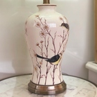 Abajur Luminária Quarto Bege Porcelana Metal 68x42