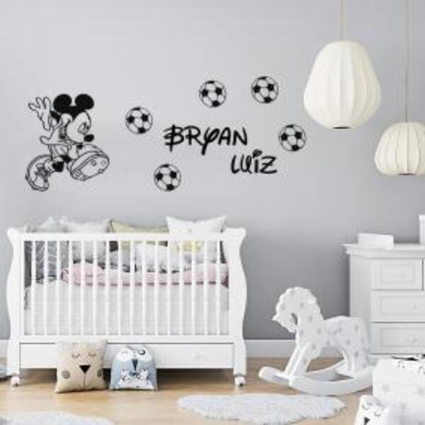 Adesivo De Parede Mickey Jogador De Futebol Personalizado Med