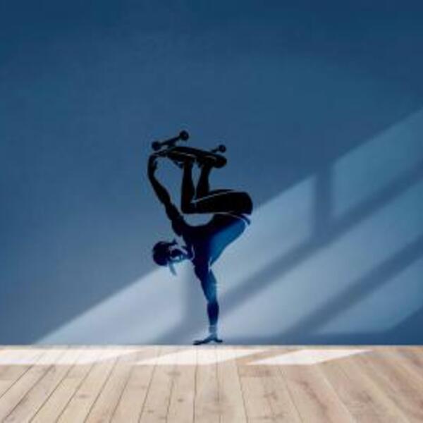 Adesivo De Parede Skatista *atenção As Medidas* Medida: 20 x