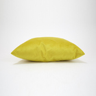 Almofada amarela veludo 45x45cm Madritex