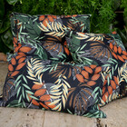 ALMOFADA CHEIA 60 cm X 60 cm  ACQUA FOLHAGEM PRETO