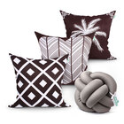Almofada De Sofá Preta Geométrica 3 Unidades 45cm X 45cm Com