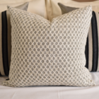 Almofada Entrelace Bordada Em Linho Natural Quadrada Tipo:com