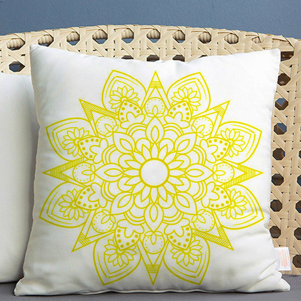 Almofada Estampada Mandala 40x40cm Indira Amarelo - Capa Com