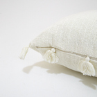 Almofada pompom branca 45x45cm Mello