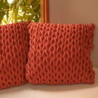 Almofada Quadrado Ponto Crochê de Tecido Terracota 45x45cm