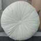 Almofada Redonda Capitonê Zafu Cru