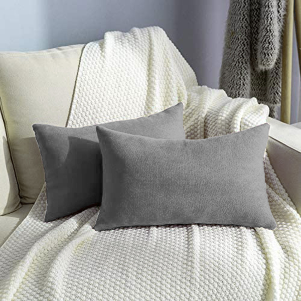 Almofada Retangular Suede 30x50cm Cinza - Capa Com Enchimento