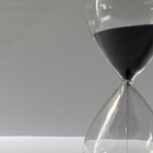 Ampulheta Preta Em Vidro 9607 Mart