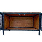 Aparador Baixo Com 2 Portas De Ferro Cor Preta E Castanheira