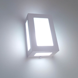 Arandela 5 Vidros Branca Em Aluminio Luminaria De Parede Muro Uso Interno Externo Starlumen Branca St569 Leroy Merlin