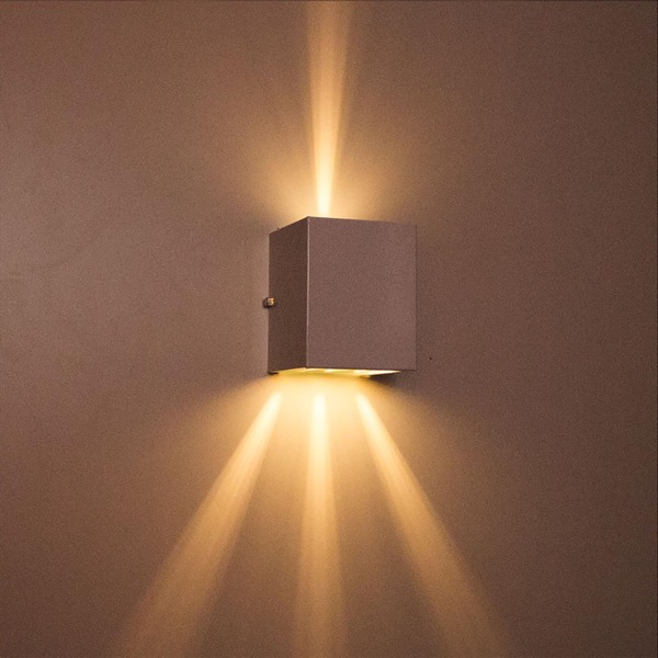 Arandela de efeito 4 fachos marrom + Lâmpada Led 7w 3000k lum