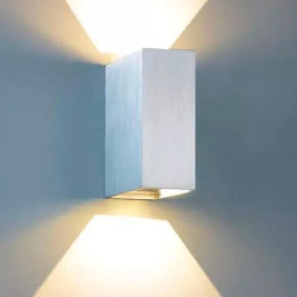 Arandela De Parede Em Alumínio Prata Vários Efeitos 1*g9 05x1