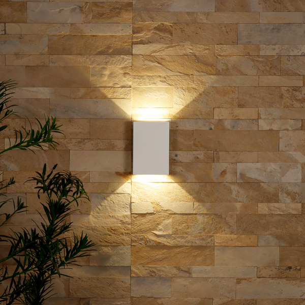 Arandela de Parede Externa IP65 LED Amarelo Gaya Branco Bivolt