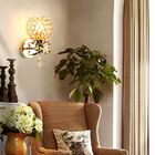 Arandela Dourada Bola Globo Cristal K9 E Metal Moderno 1 Lâmp