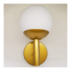 Arandela Globo Palle Dourada