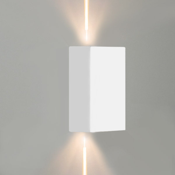 Arandela Retangular C/2 Fachos 5w 3000k 150lm Ip65 Branco 10º