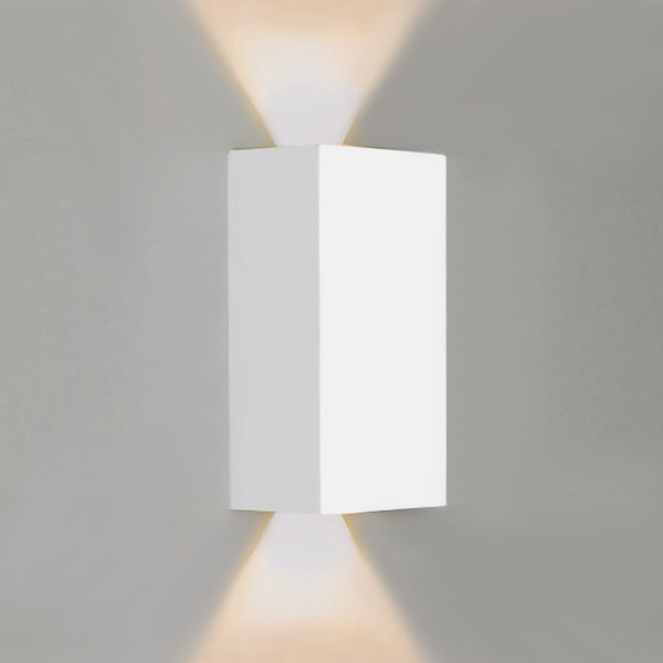 Arandela Retangular C/2 Fachos 5w 3000k 150lm Ip65 Branco 60º