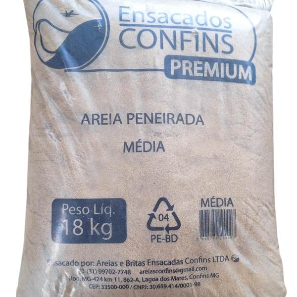 Areia Lavada Média Confins Saco de 18kg Ensacados Confins