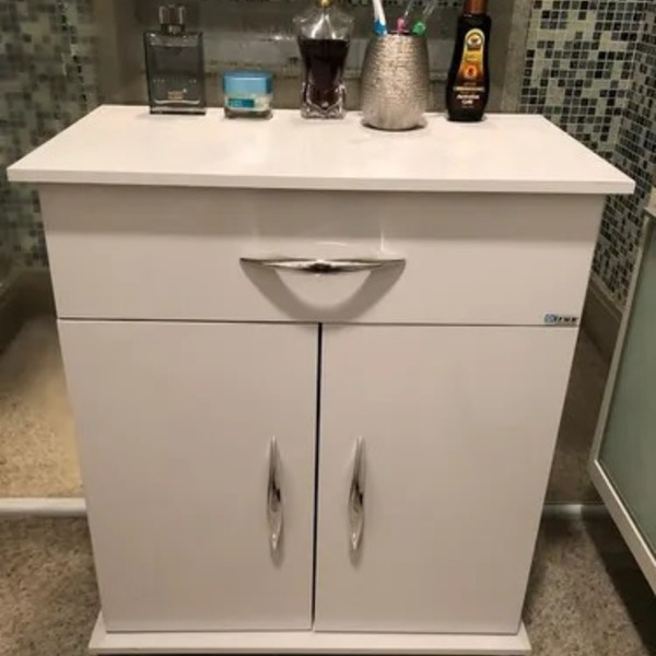 Armário Gaveteiro Chão Multiiuso Com Puxador Porta Tv Quarto