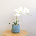 Arranjo De Orquídea Artificial Branca No Vaso Recôncavo Cinza