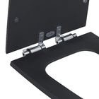 Assento Sanitário Boss Poliéster Preto Fosco Fechamento Suave Policlass