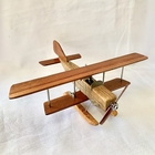 Aviões Biplano Com Ski