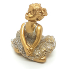 Bailarina Sentada Estatueta Enfeite Decoração Resina 4 Cm