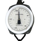 Balança Suspensa Com Bandeja Esmaltada Branca