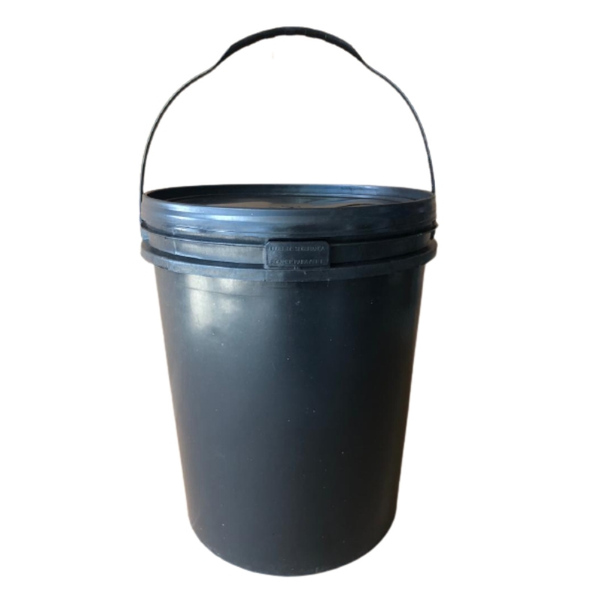 Balde 20l Para Vender Em Bh Alça Plástica Com Tampa