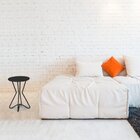 Banco Baixo Saturno Com Pes De Ferro Preto