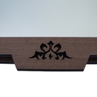 Bandeja Espelhada Com Moldura Marrom E Detalhes Em Recorte La