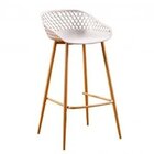 Banqueta Alta Com Encosto E Apoio Para Pés Clarice Nude