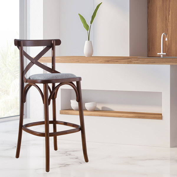 Banqueta Alta Estofada Encosto Katrina 43 X 103 Cm Madeira Ma