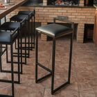 Banqueta Alta Estofada Preto