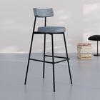 Banqueta Alta Stout Ae: 100 / Aa: 75cm C/02 Un.