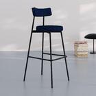 Banqueta Alta Stout Ae: 100 / Aa: 75cm C/04 Un.