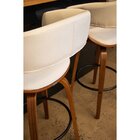 Banqueta Betim Linho Com Base Em Madeira Rivatti Creme