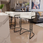 Banqueta Decorativa Fixa Base De Aço Preto Betina D02 Linho C